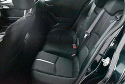 2018 Mazda
3 Maxx Sport