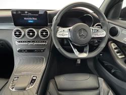2021 Mercedes-Benz
GLC-Class GLC300