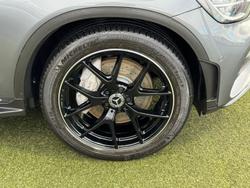 2021 Mercedes-Benz
GLC-Class GLC300