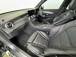 2021 Mercedes-Benz
GLC-Class GLC300