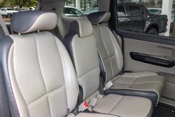 2015 Kia
Carnival SLi