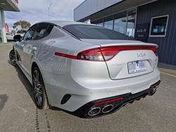 2022 Kia
Stinger GT