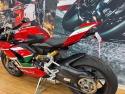 2023 DUCATI PANIGALE V2 BAYLISS 20TH ANNIV RED