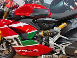 2023 DUCATI PANIGALE V2 BAYLISS 20TH ANNIV RED