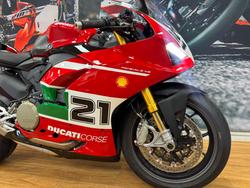 2023 DUCATI PANIGALE V2 BAYLISS 20TH ANNIV RED