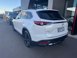 2020 Mazda
CX-9 Azami