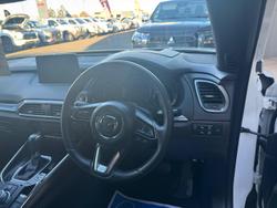 2020 Mazda
CX-9 Azami