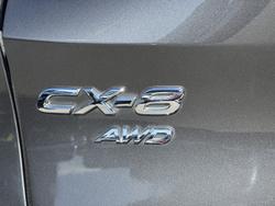 2018 Mazda
CX-8 Asaki