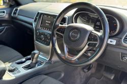 2018 Jeep
                Grand Cherokee Laredo