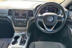 2018 Jeep
                Grand Cherokee Laredo
