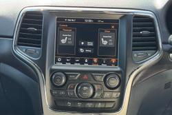 2018 Jeep
                Grand Cherokee Laredo
