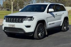 2018 Jeep
                Grand Cherokee Laredo