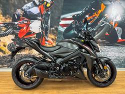 2017 Suzuki GSX-S1000 Black