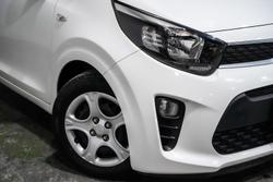 2017 Kia
Picanto S