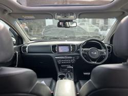 2016 Kia
Sportage Platinum