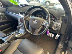 2009 Holden
                Calais V