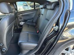 2009 Holden
                Calais V