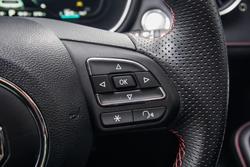 2021 MG
HS PHEV Essence