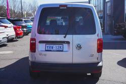 2016 Volkswagen
Caddy TSI220
