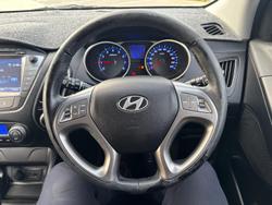 2014 Hyundai
ix35 Elite