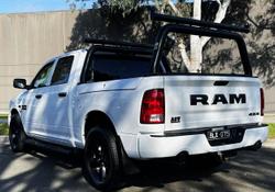 2021 RAM 1500 Express RamBox DS MY21 4X4 Dual Range Bright White