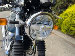 2025 Royal Enfield INTERCEPTOR 650 E5 CUSTOM Green