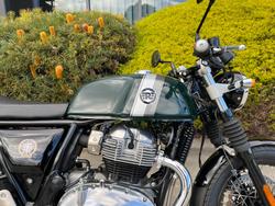 2025 Royal Enfield INTERCEPTOR 650 E5 CUSTOM Green