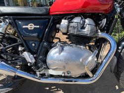 2022 Royal Enfield INTERCEPTOR 650 E5 CLASSIC CANYON RED
