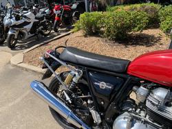 2022 Royal Enfield INTERCEPTOR 650 E5 CLASSIC CANYON RED