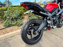 2015 Triumph STREET TRIPLE 660 Red