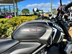 2021 Triumph TRIDENT 660 Black