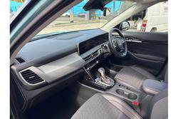 2025 Kia
                Seltos Sport+