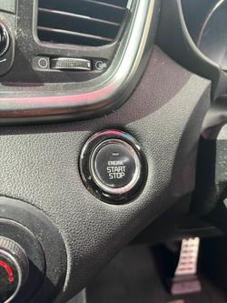 2016 Kia
Sorento SLi