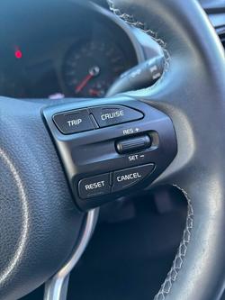 2021 Kia
Rio SX