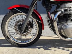 2009 Kawasaki W400 W Series Red