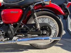 2009 Kawasaki W400 W Series Red