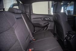 2025 Isuzu
D-MAX X-RIDER