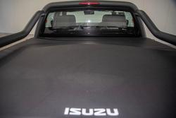 2025 Isuzu
D-MAX X-RIDER