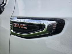 2025 GMC Yukon Denali T1 MY25 4X4 Dual Range White Frost Tricoat