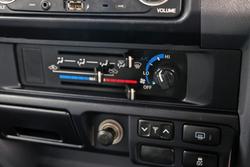 2019 Toyota Landcruiser GXL VDJ76R 4X4 Dual Range French Vanilla