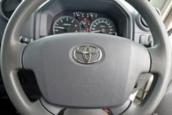 2019 Toyota Landcruiser GXL VDJ76R 4X4 Dual Range French Vanilla
