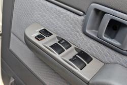 2019 Toyota Landcruiser GXL VDJ76R 4X4 Dual Range French Vanilla