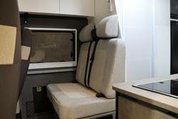 2025 Avida
                Trek 