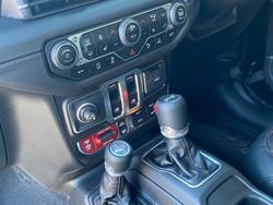 2025 Jeep
Wrangler Rubicon