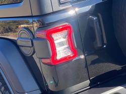 2025 Jeep
Wrangler Rubicon