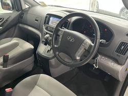 2017 Hyundai
                iMax 