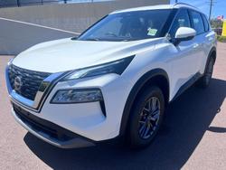 2025 Nissan X-TRAIL ST