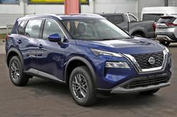 2025 Nissan
X-TRAIL ST
