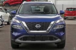 2025 Nissan
X-TRAIL ST
