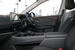 2025 Nissan
X-TRAIL ST
